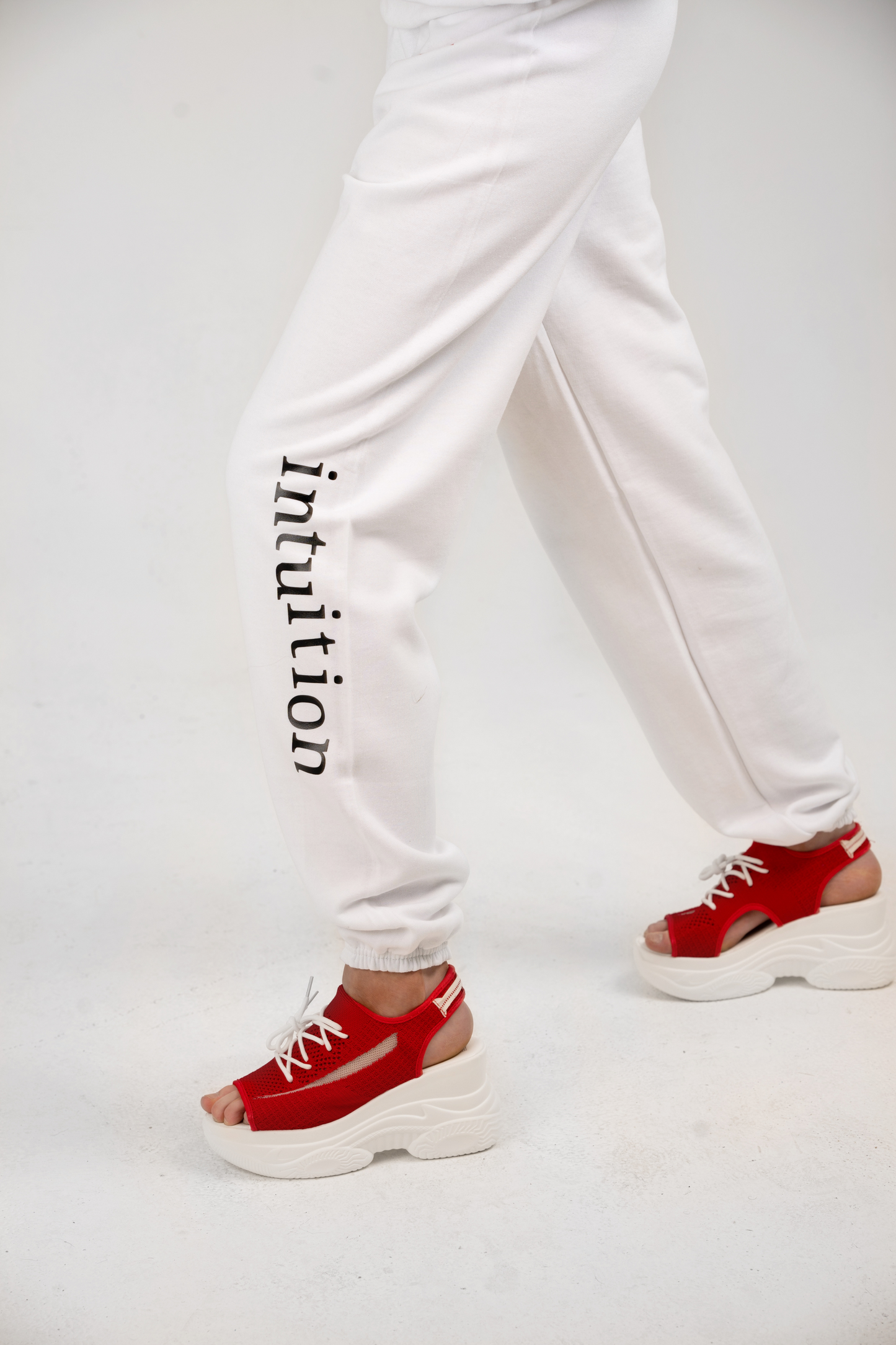 111 SWEATPANTS