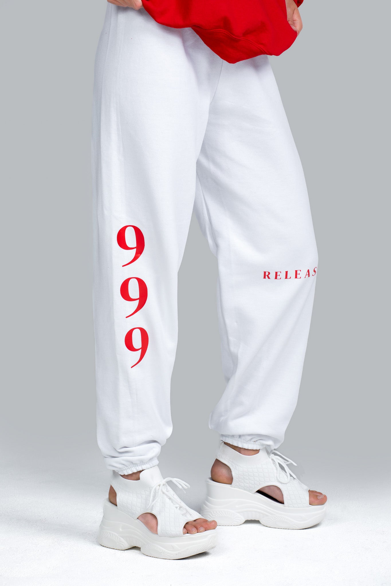 999 SWEATPANTS