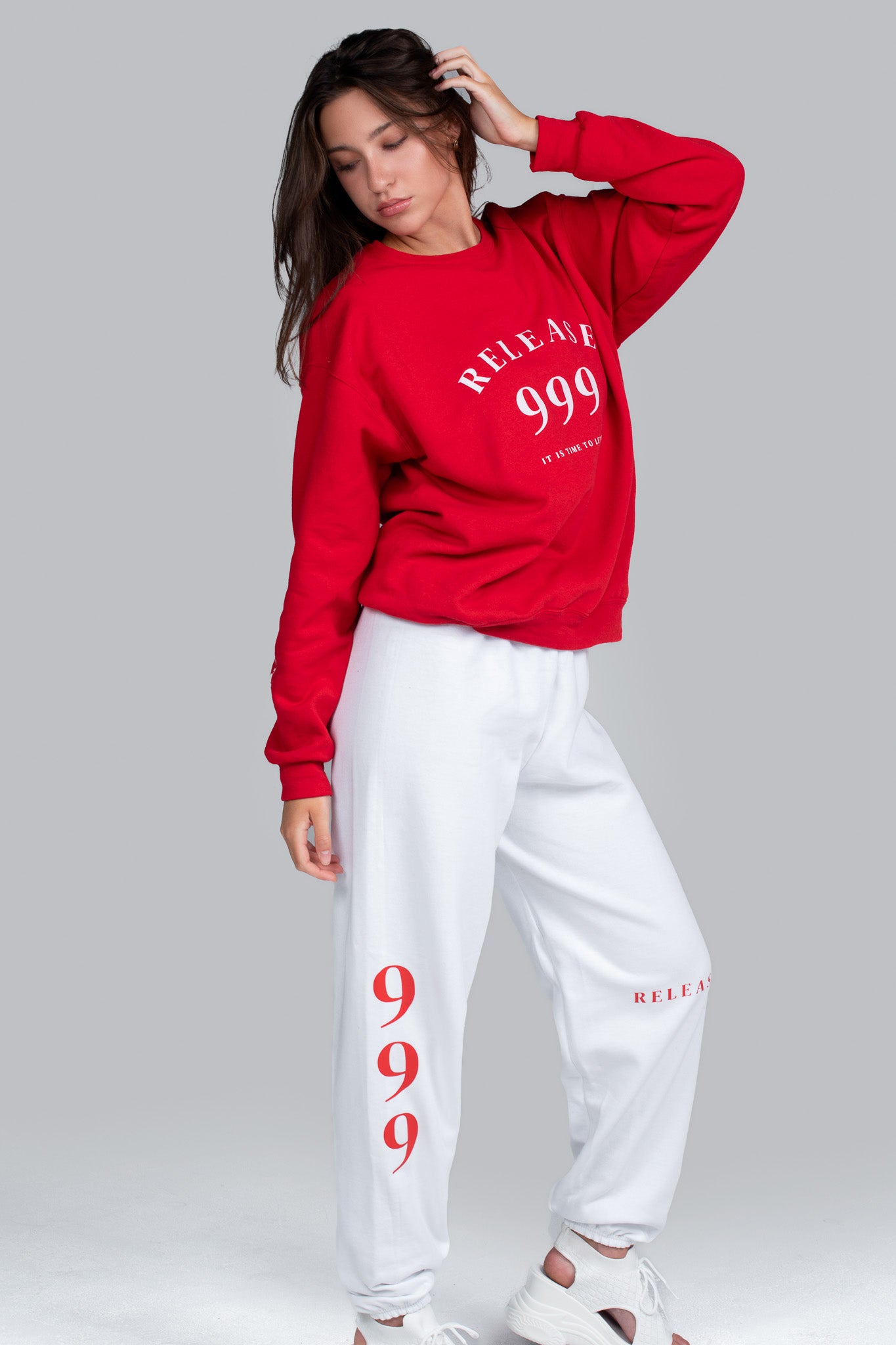 999 SWEATPANTS