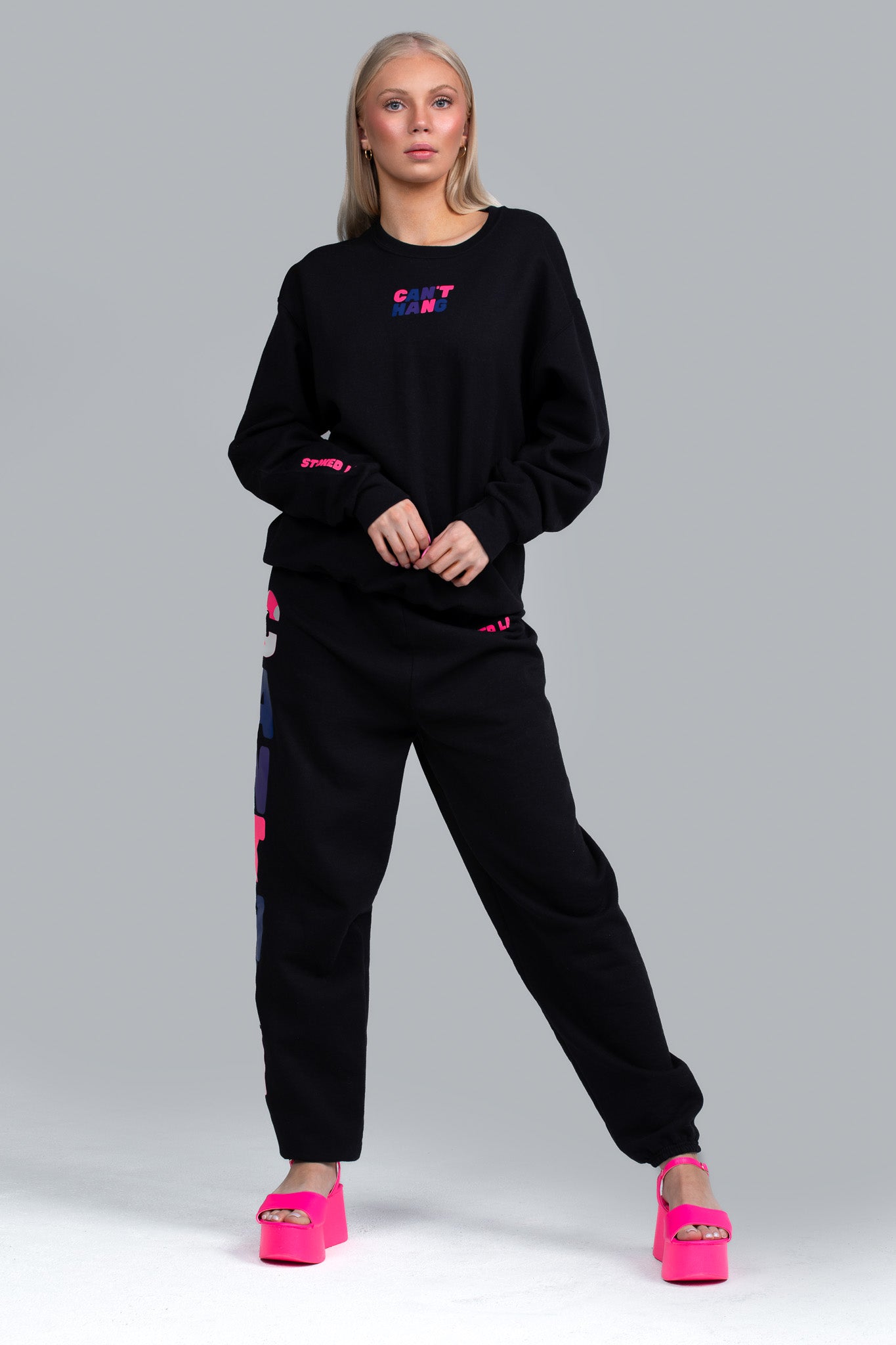 CAN'T HANG CREWNECK BLACK