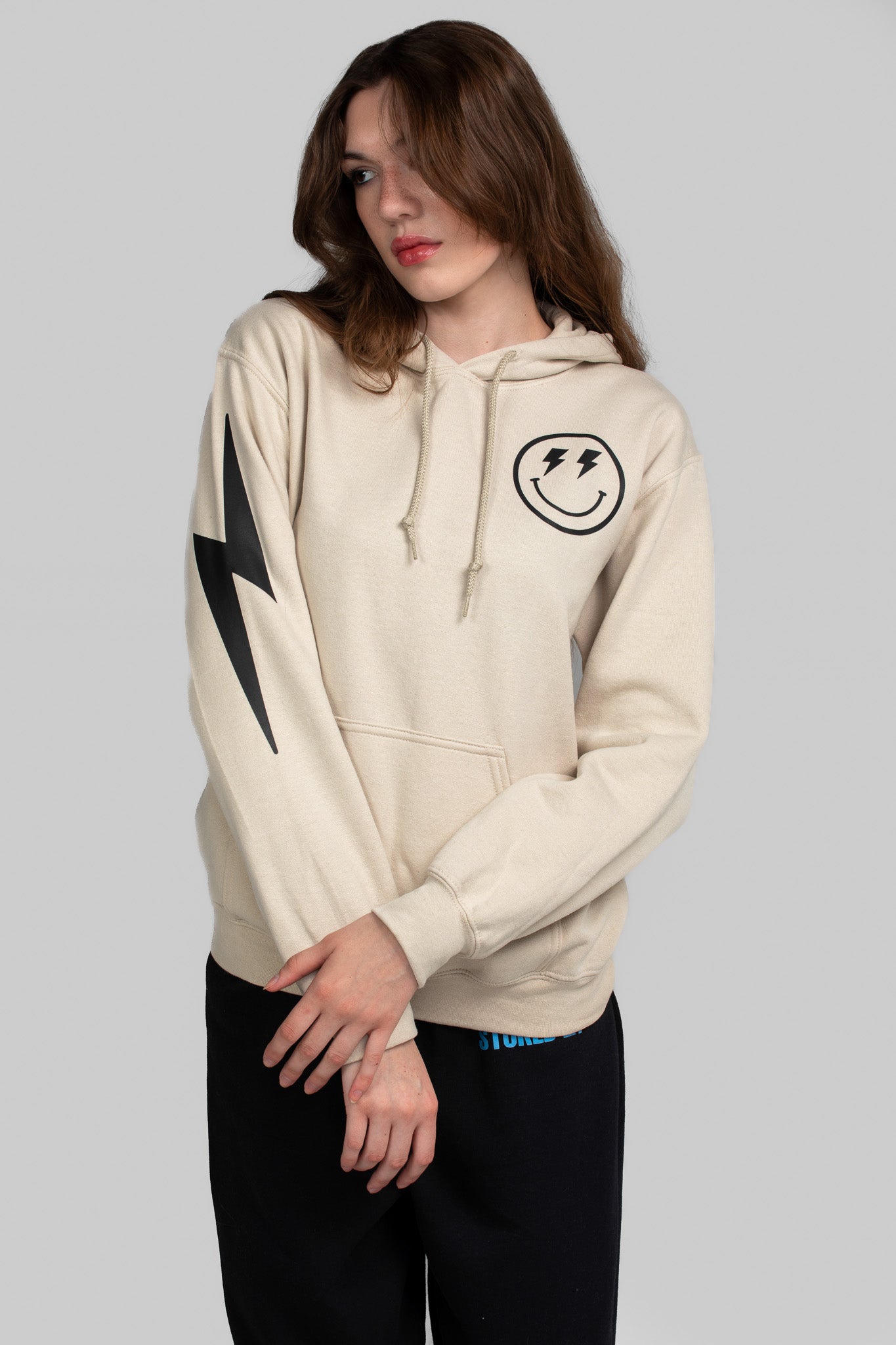 LIGHTNING SMILEY HOODIE SAND